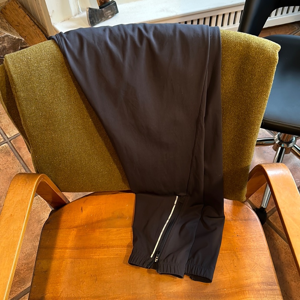 Lululemon running pants